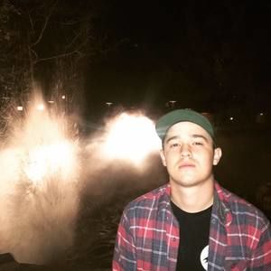 Meet your Posher, Jonny